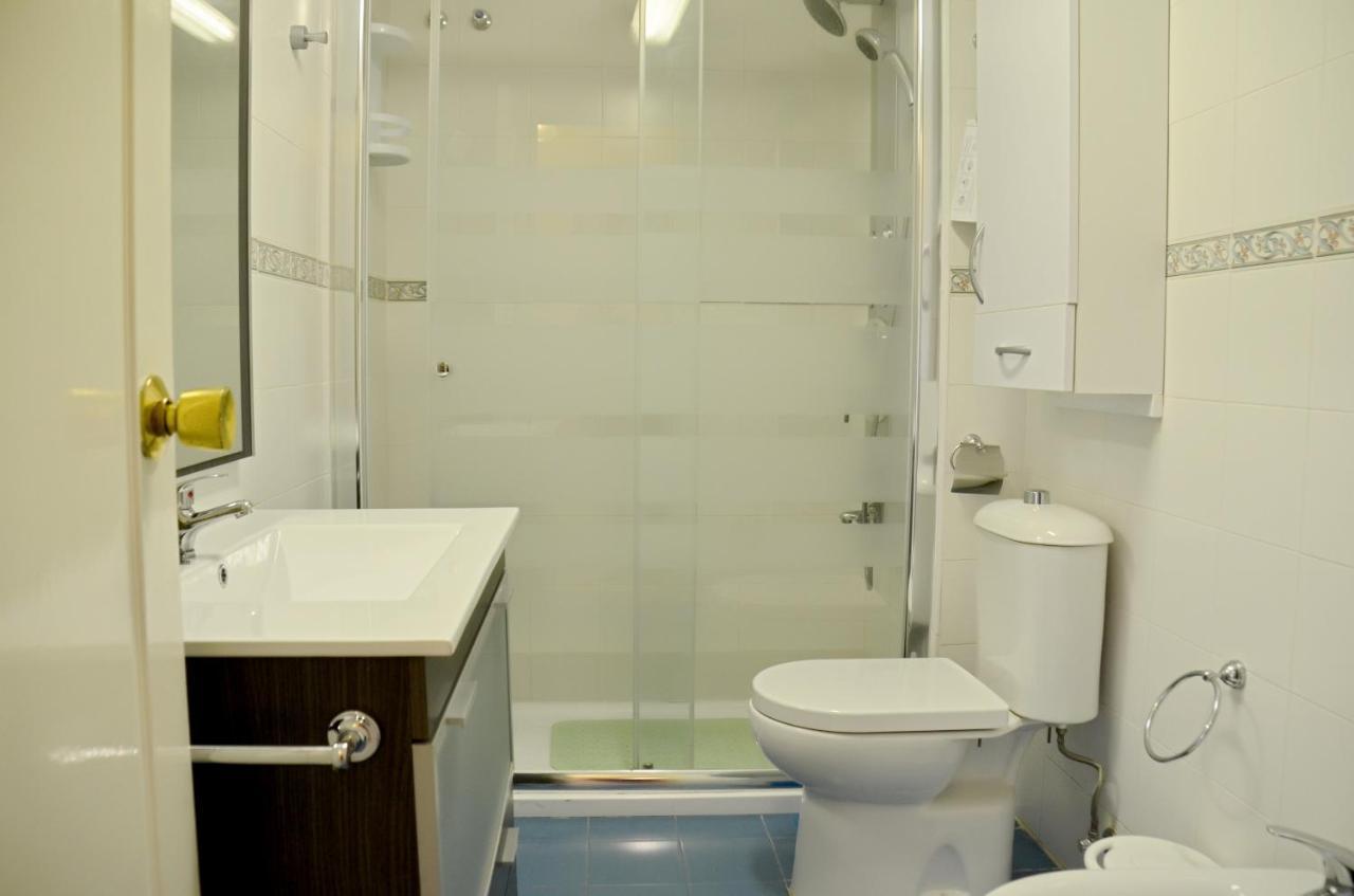 Carihuela Playa Apartment Torremolinos Luaran gambar
