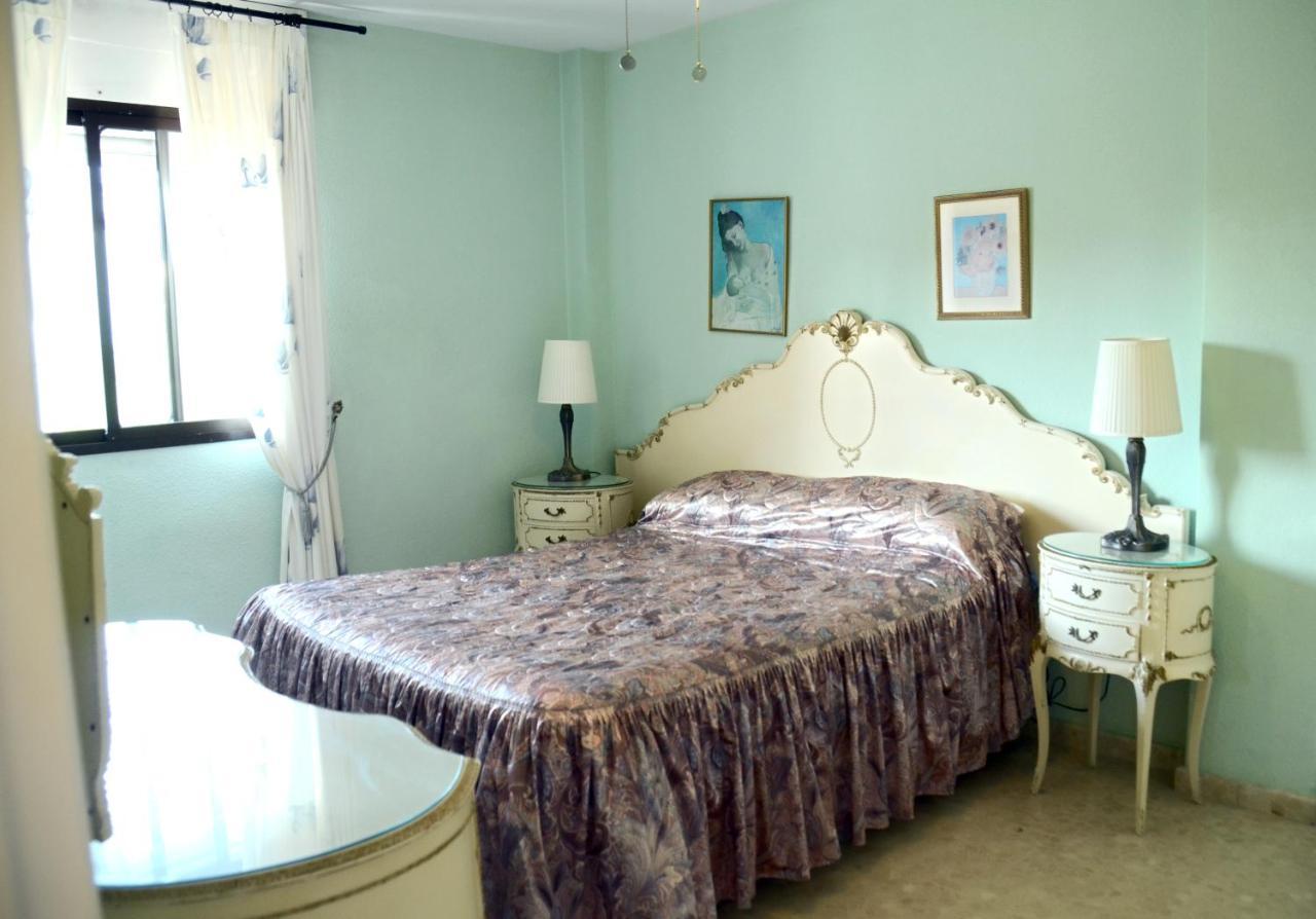 Carihuela Playa Apartment Torremolinos Luaran gambar